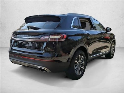 2020 Lincoln Nautilus Reserve