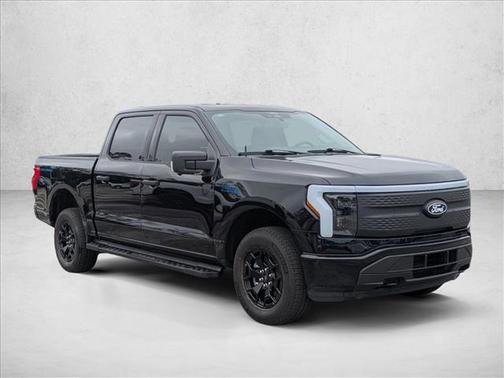 Agate Black Metallic 2025 Ford F-150 Lightning XLT