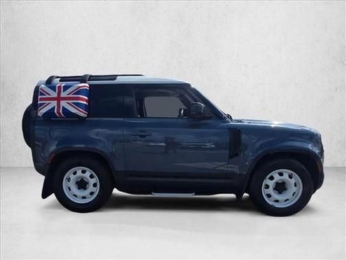 2022 Land Rover Defender 90 S