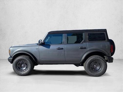 2025 Ford Bronco Base 4 Door 4x4