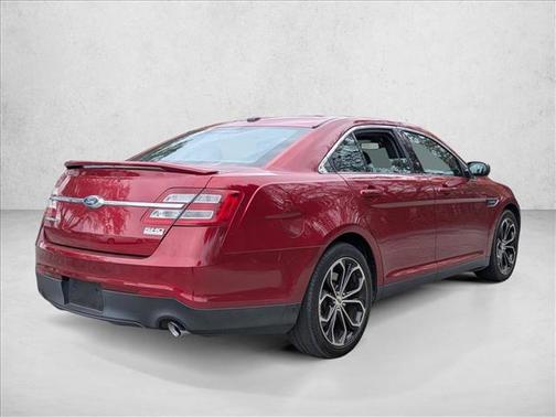 2018 Ford Taurus SHO