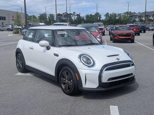 Nanuq White Metallic 2024 MINI Hardtop Cooper S