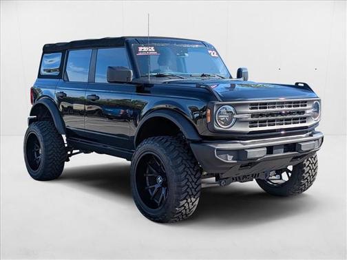2022 Ford Bronco Base 4 Door 4x4