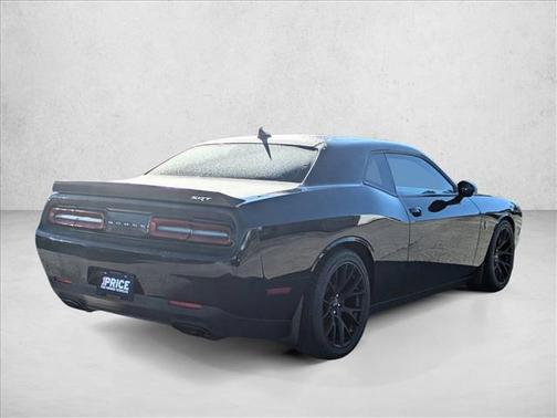 2016 Dodge Challenger SRT Hellcat