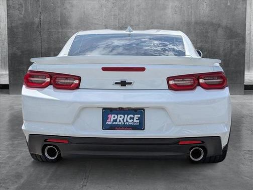 2020 Chevrolet Camaro RWD Coupe LT1