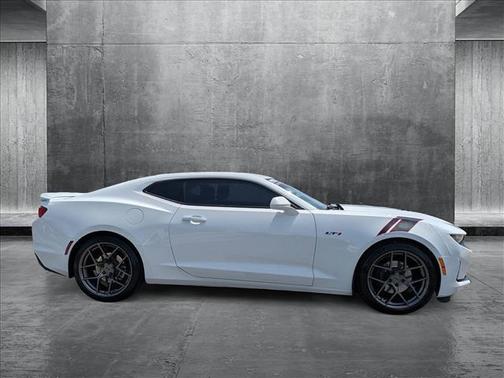 2020 Chevrolet Camaro RWD Coupe LT1