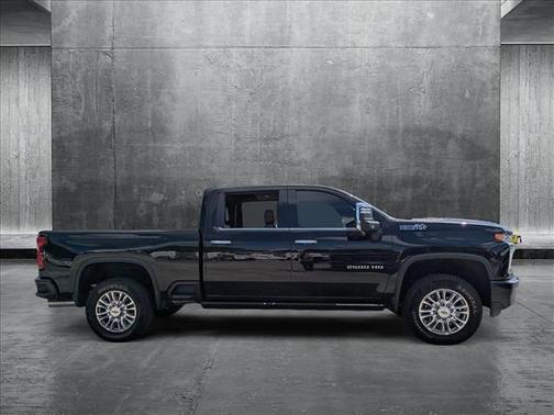 2022 Chevrolet Silverado 2500 High Country