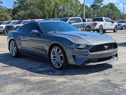 2022 Ford Mustang EcoBoost Premium