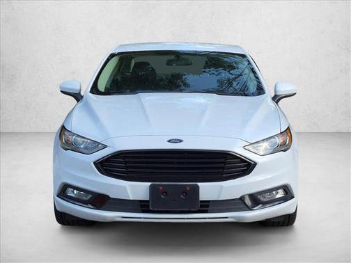White 2017 Ford Fusion SE