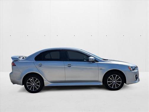 2017 Mitsubishi Lancer ES