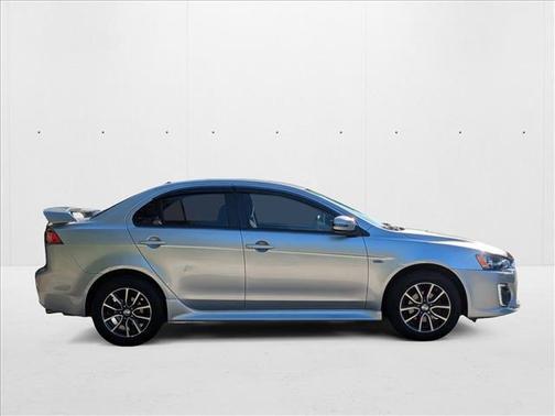 2017 Mitsubishi Lancer ES