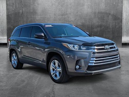 2017 Toyota Highlander Limited