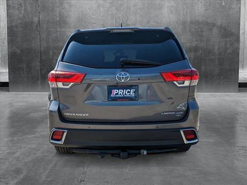 2017 Toyota Highlander Limited