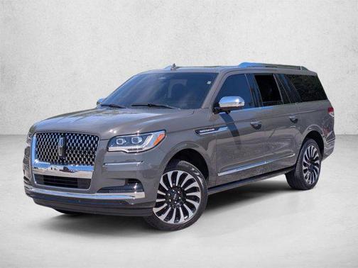Chroma Caviar Dark Gray Metallic Clearcoat 2024 Lincoln Navigator Black Label