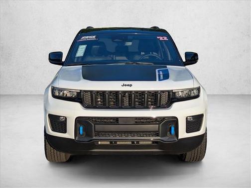 2022 Jeep Grand Cherokee 4xe Trailhawk