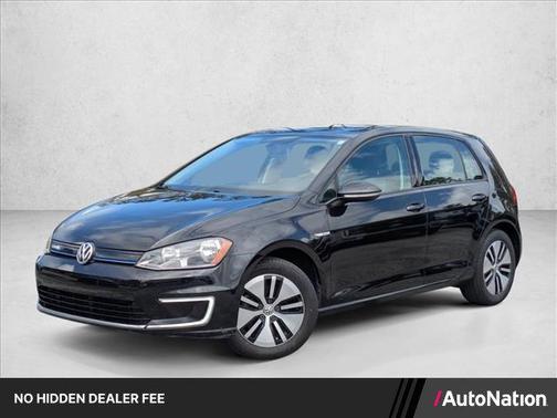 Night Blue Metallic 2016 Volkswagen e-Golf SE