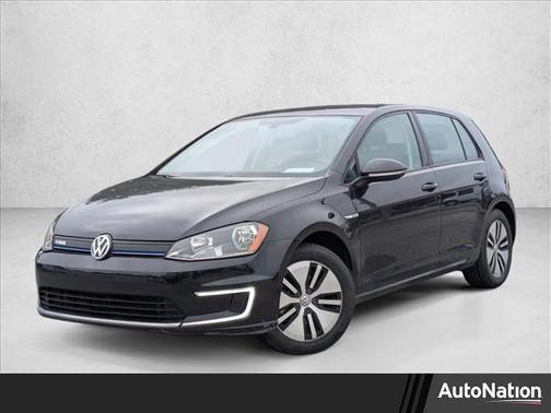 2016 Volkswagen e-Golf SE