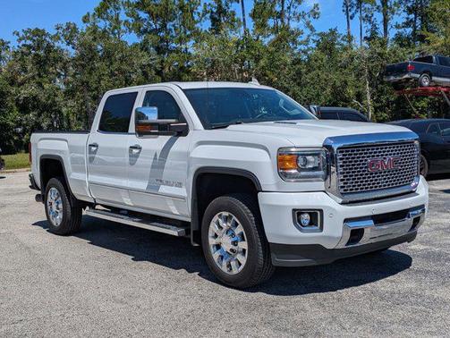 2015 GMC Sierra 2500 Denali