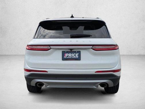 Pristine White Metallic Tri-Coat 2024 Lincoln Corsair Reserve