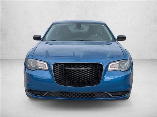 2023 Chrysler 300 Touring