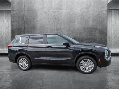 2024 Mitsubishi Outlander ES 2.5 2WD