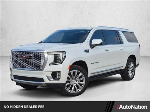 White Frost Tricoat 2022 GMC Yukon XL Denali