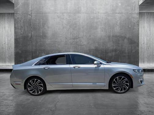 2020 Lincoln MKZ Hybrid Reserve