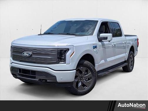 2025 Ford F-150 Lightning LARIAT