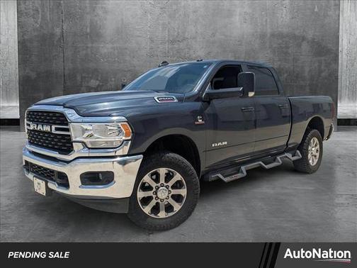 2022 RAM 2500 Big Horn Crew Cab 4x4 6'4' Box