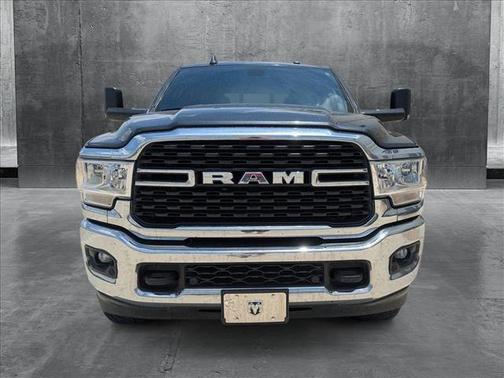 2022 RAM 2500 Big Horn Crew Cab 4x4 6'4' Box