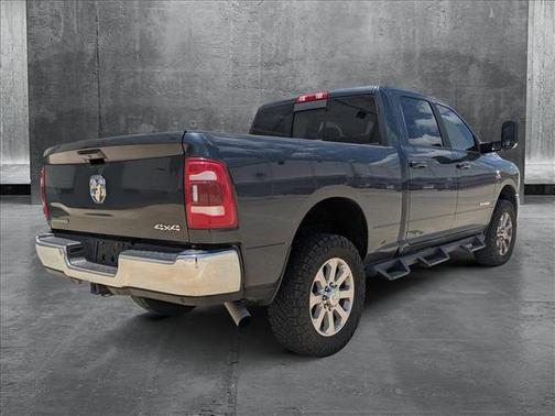 2022 RAM 2500 Big Horn Crew Cab 4x4 6'4' Box
