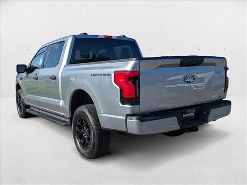 2025 Ford F-150 Lightning XLT