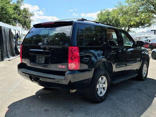 Onyx Black 2009 GMC Yukon SLT1