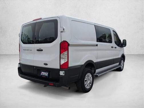Oxford White 2024 Ford Transit-250 Base