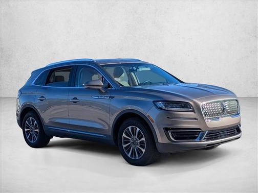 2019 Lincoln Nautilus Select