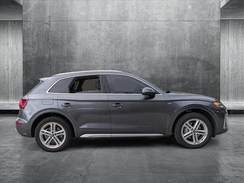 2021 Audi Q5 Premium 55 TFSI e quattro S tronic