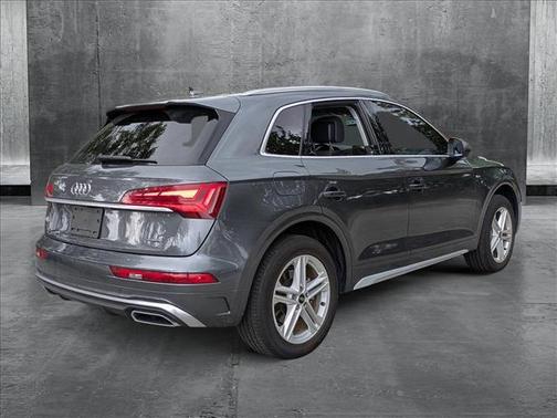 2021 Audi Q5 Premium 55 TFSI e quattro S tronic