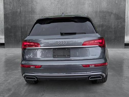 2021 Audi Q5 Premium 55 TFSI e quattro S tronic
