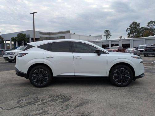 2025 Nissan Murano Platinum