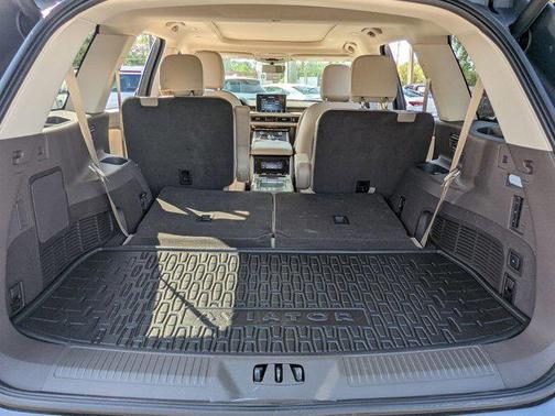 2023 Lincoln Aviator Reserve AWD