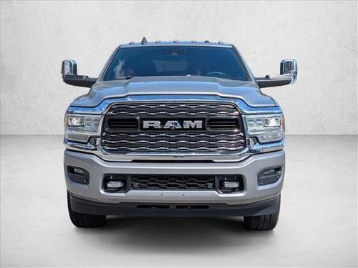 2019 RAM 3500 Limited Crew Cab 4x4 8' Box