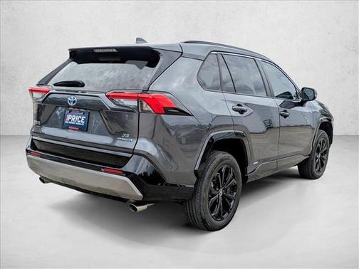 2023 Toyota RAV4 Hybrid SE