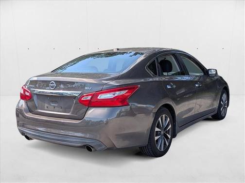 2017 Nissan Altima 2.5 SV