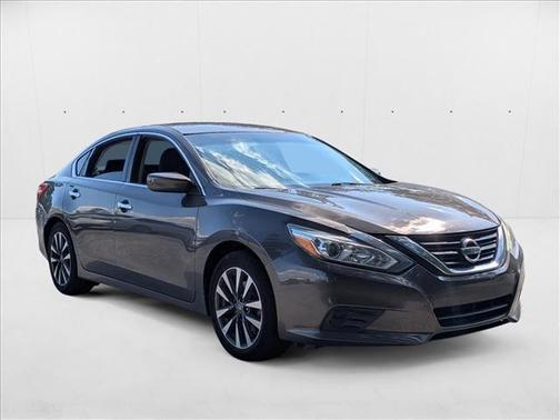 2017 Nissan Altima 2.5 SV