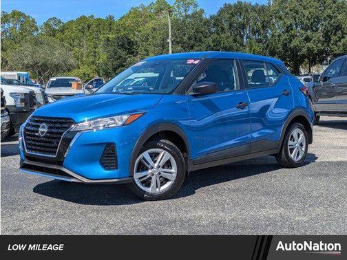 2024 Nissan Kicks S
