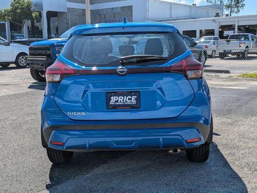 2024 Nissan Kicks S