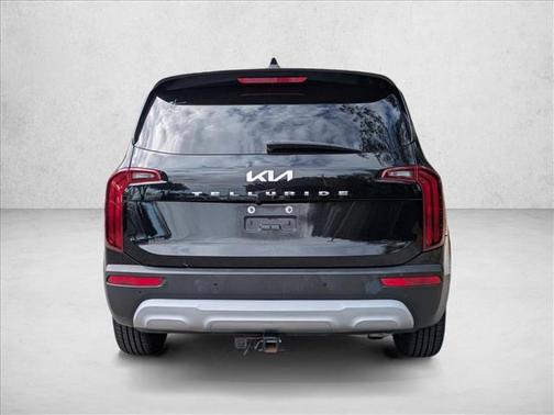 2022 Kia Telluride LX