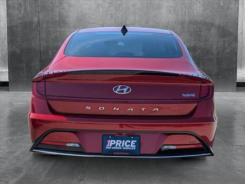 2023 Hyundai SONATA Hybrid SE