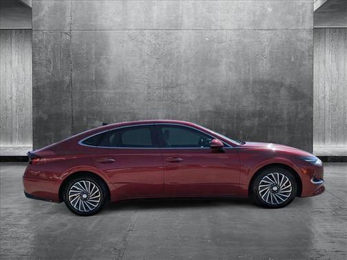 2023 Hyundai SONATA Hybrid SE