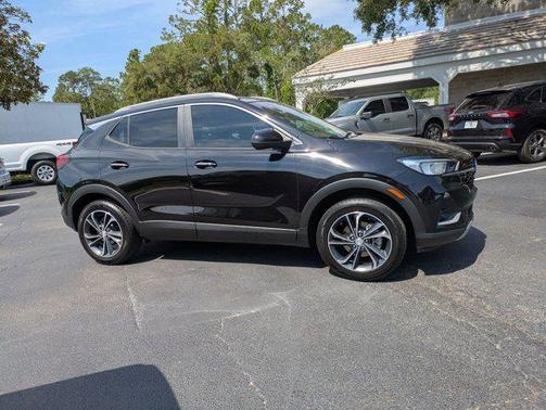 2022 Buick Encore GX Select